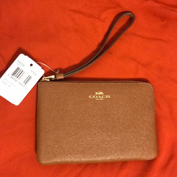 Coach wristlet - Picture 1 of 4